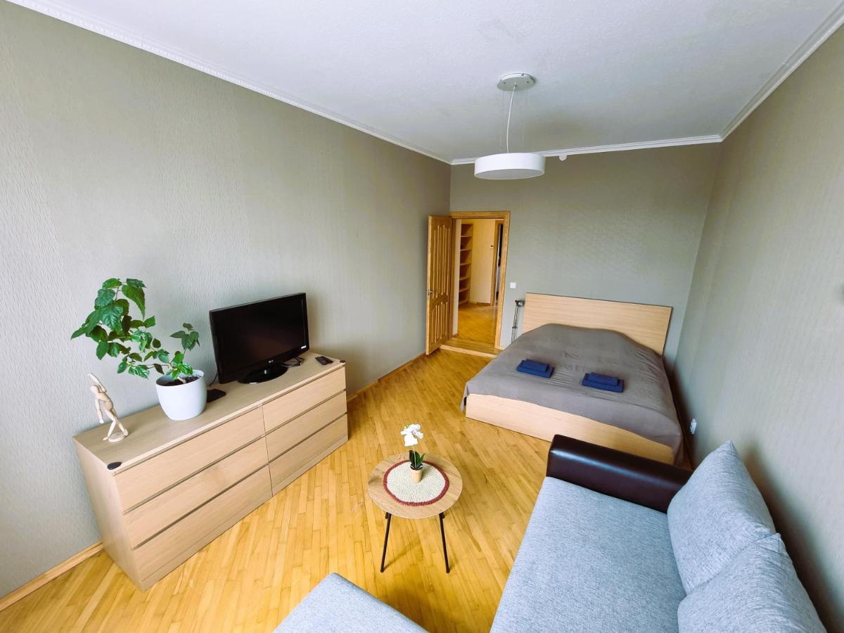 Js Apartamentai Su Savarankisku Isiregistravimu クライペダ エクステリア 写真